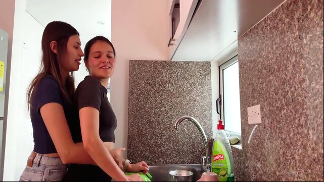 Soy Amante Del Esposo De Mi Amiga, Asi Que amateur brunette fingering